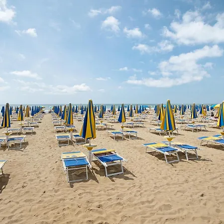 Relaxing Sea View Лидо-ди-Езоло
