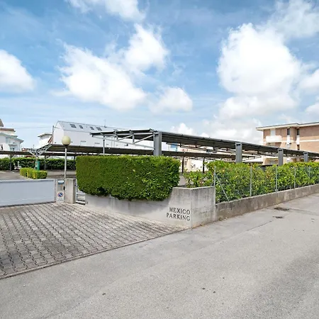Apartament Relaxing Sea View Pool I Immobilux Lido di Jesolo