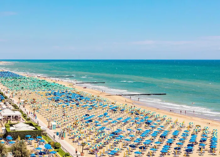 Relaxing Sea View Pool I Immobilux * Lido di Jesolo